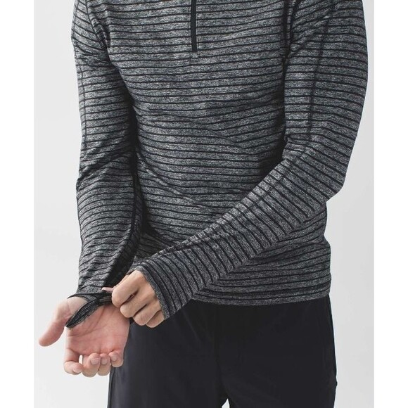 Lululemon Surge Warm 1/2 Zip, Raven Stripe Heathered Black, Medium - Picture 5 of 12